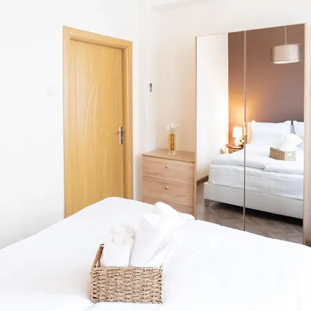 アパート Seaside Estate - Cozy And Romantic - Public Parking Nearby