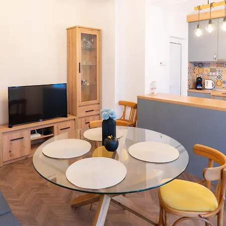 アパート Seaside Estate - Cozy And Romantic - Public Parking Nearby *